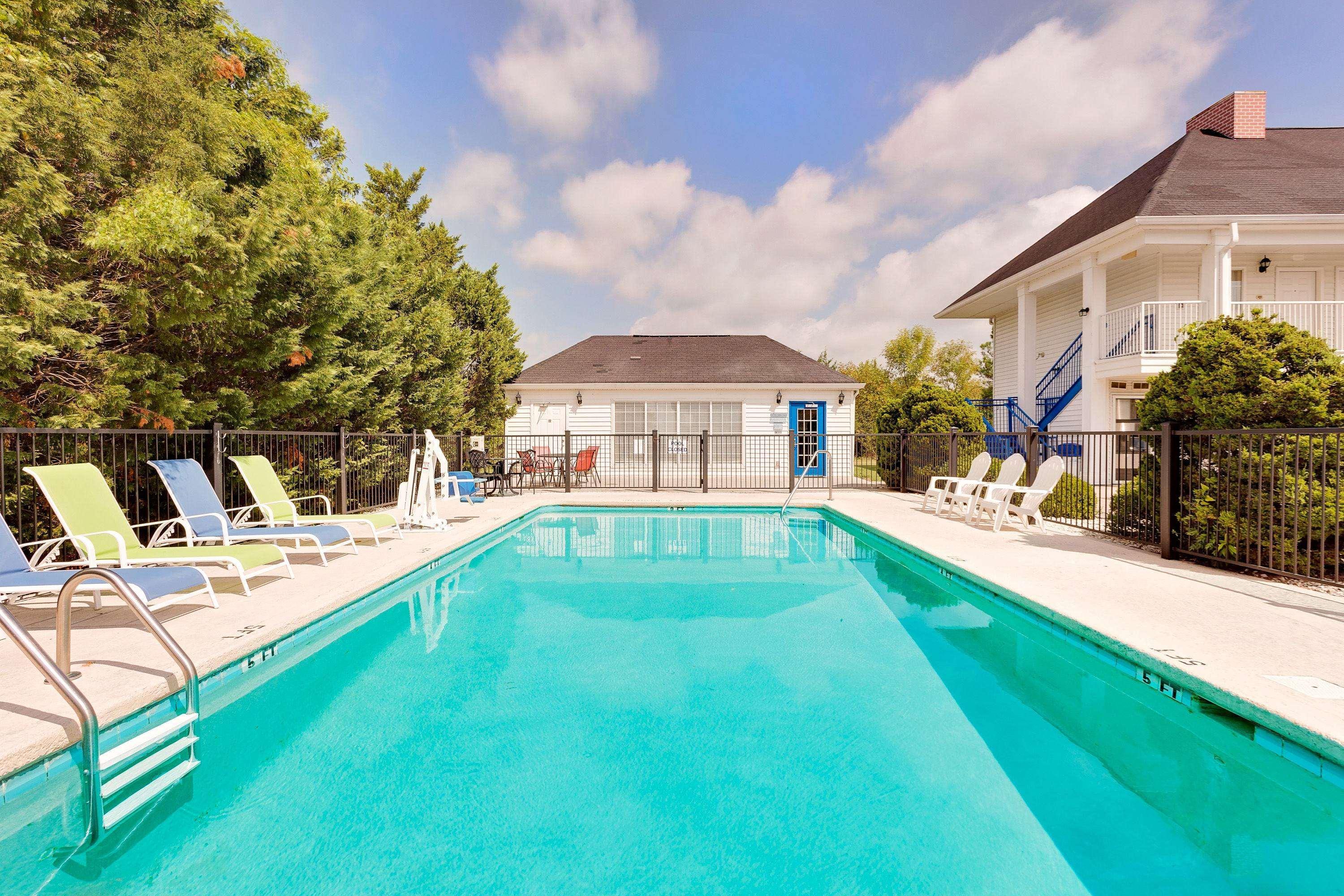 Baymont By Wyndham Cleveland Exterior foto